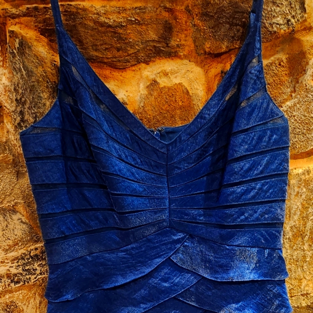 Ladies Adrianna Papell Dress Blue Size 8